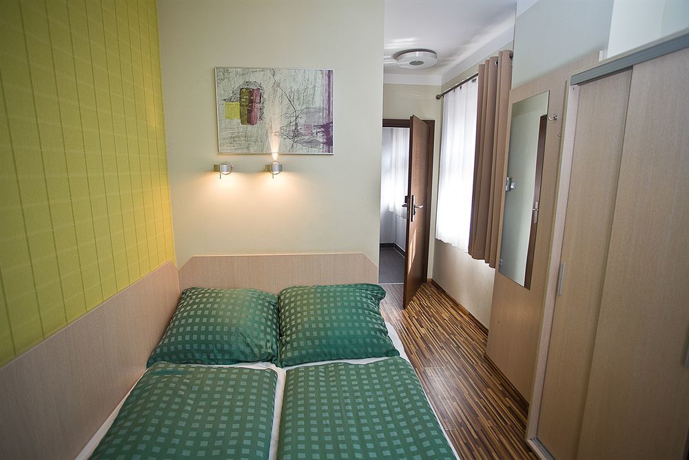 Bed and Breakfast Great Polonia Dwarf Breslau Exterior foto